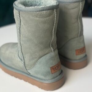 UGG Short Winter Boots in Sage Green with Brown Soles